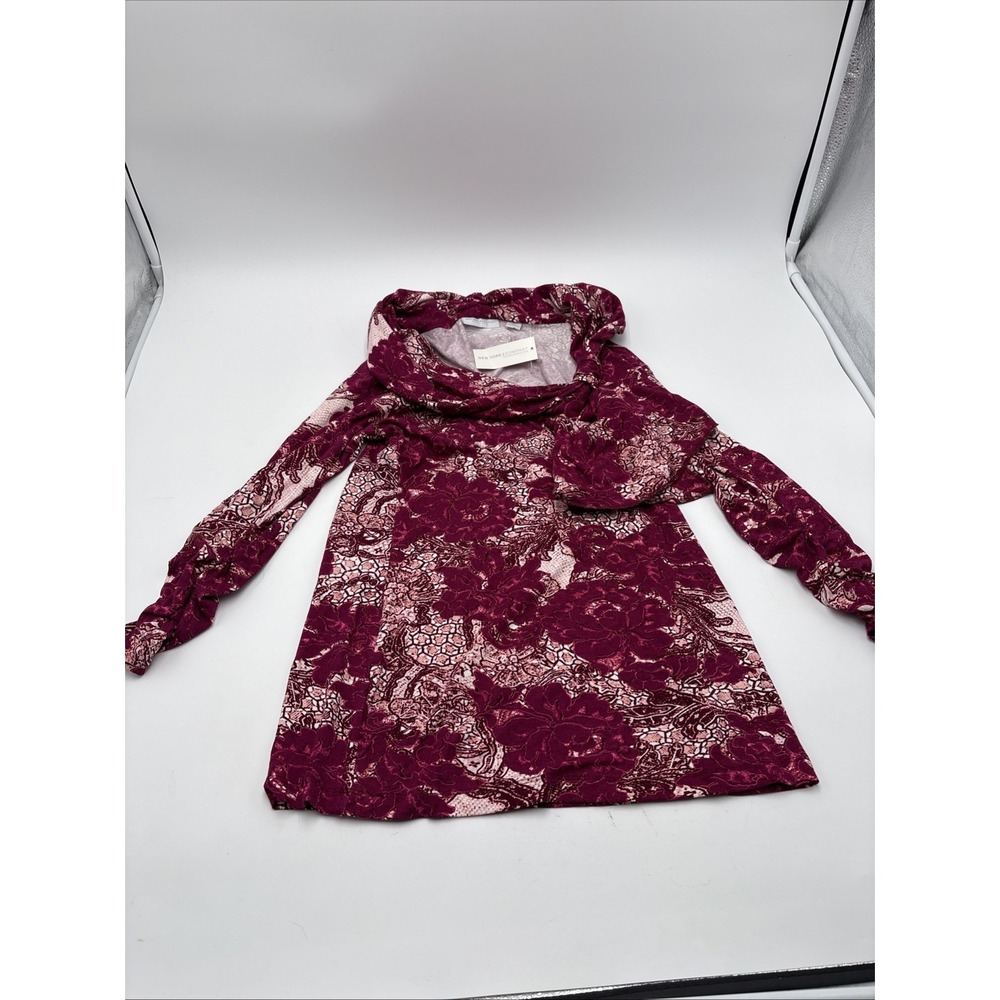 New York And Company Stretch Blouse Shirt Women's NWT Size XS  Red‎ Multicolored